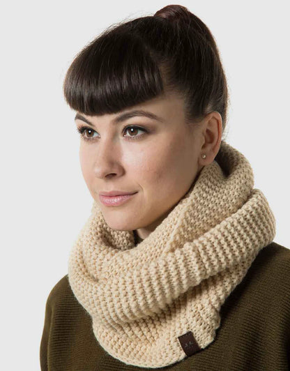Women's Cable Knit Infinity Circle Scarf