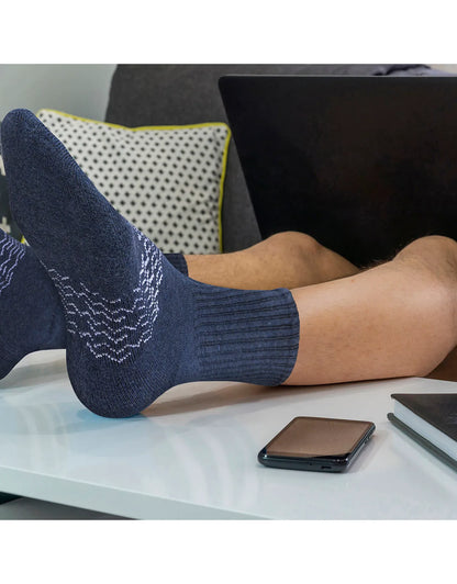 Men's Moisture Control Athletic Crew Socks - 1 pack