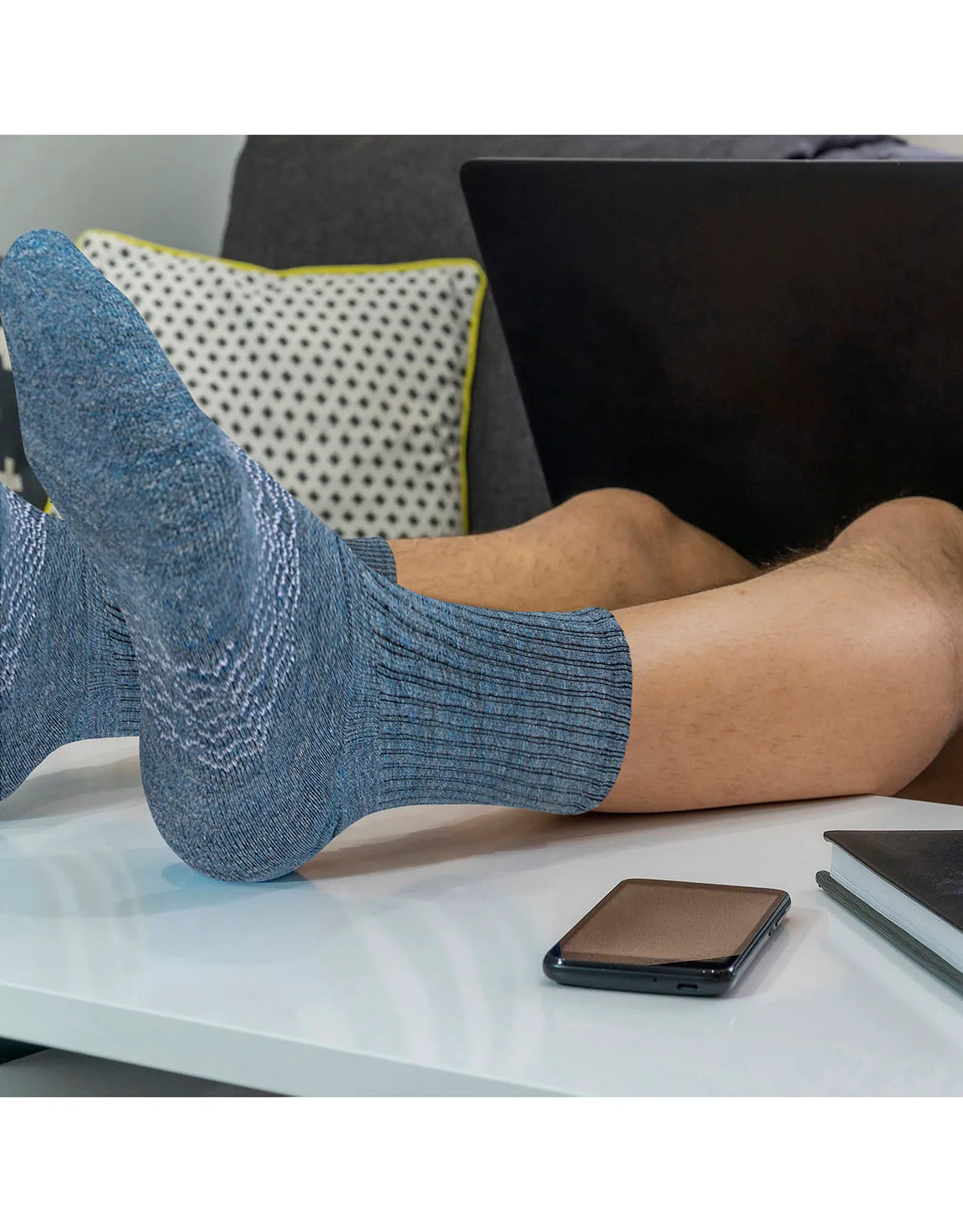 Men's Moisture Control Athletic Crew Socks - 3 pack