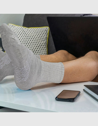 Men's Moisture Control Athletic Crew Socks - 3 pack