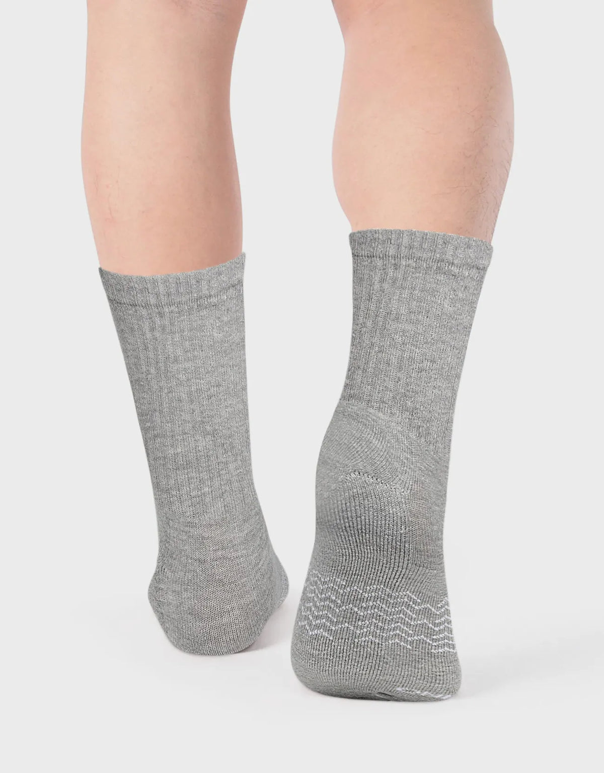 Men's Moisture Control Athletic Crew Socks - 3 pack