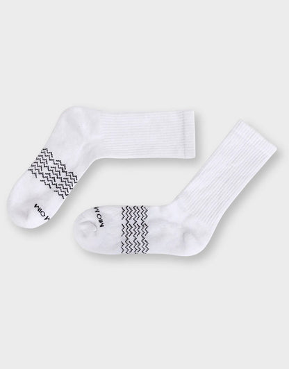 Men's Moisture Control Athletic Crew Socks - 3 pack
