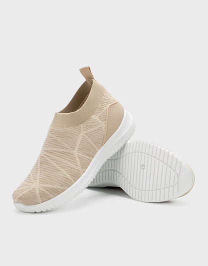 Women's Lightweight Slip-On Knit Sneakers with Breathable Mesh Upper