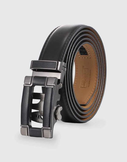 Adjustable from 28" to 44" Waist